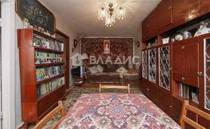 4-к квартира, вторичка, 63м2, 3/5 этаж