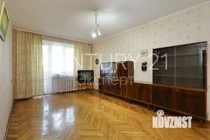 2-к квартира, вторичка, 61м2, 4/5 этаж