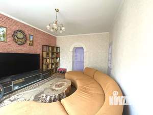 2-к квартира, вторичка, 55м2, 1/2 этаж