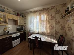 2-к квартира, вторичка, 56м2, 8/10 этаж