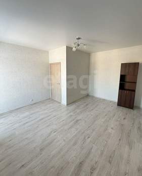 1-к квартира, вторичка, 35м2, 1/4 этаж