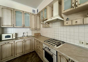 2-к квартира, вторичка, 75м2, 2/4 этаж