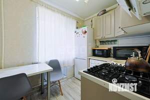 2-к квартира, вторичка, 40м2, 1/5 этаж