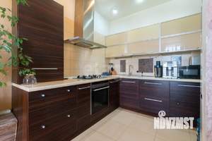 3-к квартира, вторичка, 98м2, 2/4 этаж