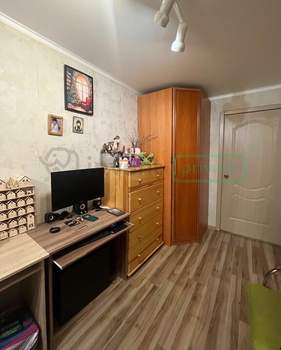 3-к квартира, вторичка, 58м2, 5/5 этаж