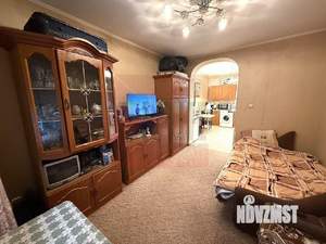 2-к квартира, вторичка, 39м2, 1/4 этаж