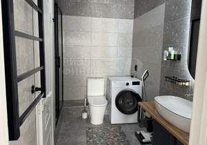 1-к квартира, вторичка, 60м2, 7/9 этаж