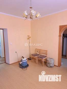 2-к квартира, вторичка, 40м2, 1/2 этаж