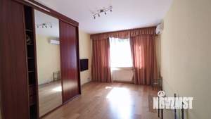 4-к квартира, вторичка, 159м2, 1/6 этаж