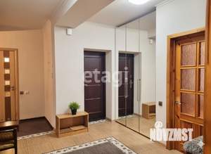 4-к квартира, вторичка, 102м2, 1/5 этаж