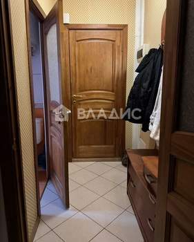 1-к квартира, вторичка, 43м2, 1/3 этаж