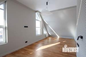 2-к квартира, вторичка, 106м2, 7/8 этаж