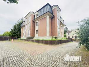 2-к квартира, вторичка, 68м2, 1/3 этаж