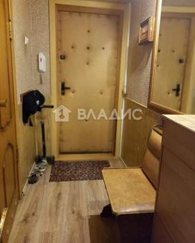 3-к квартира, вторичка, 58м2, 3/4 этаж