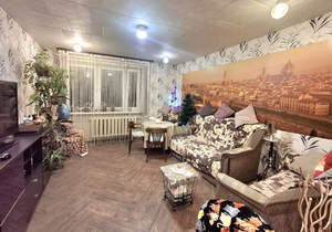 4-к квартира, вторичка, 74м2, 9/9 этаж