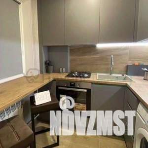 2-к квартира, вторичка, 45м2, 1/5 этаж