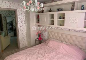 4-к квартира, вторичка, 63м2, 3/5 этаж