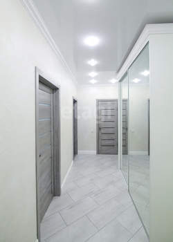 3-к квартира, вторичка, 83м2, 1/10 этаж