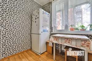 4-к квартира, вторичка, 64м2, 9/9 этаж