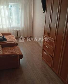 3-к квартира, вторичка, 58м2, 3/4 этаж