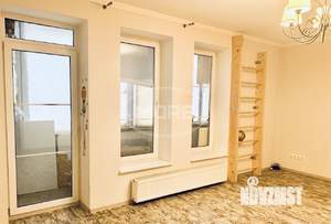 2-к квартира, вторичка, 59м2, 1/9 этаж