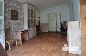 4-к квартира, вторичка, 63м2, 1/5 этаж