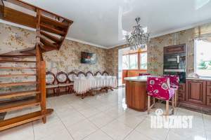 5-к квартира, вторичка, 149м2, 3/3 этаж
