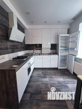 2-к квартира, вторичка, 49м2, 1/8 этаж