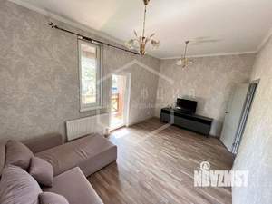 2-к квартира, вторичка, 53м2, 1/3 этаж