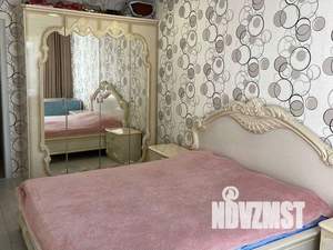 2-к квартира, вторичка, 65м2, 1/9 этаж