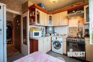 4-к квартира, вторичка, 74м2, 8/9 этаж