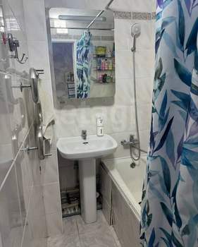 3-к квартира, вторичка, 67м2, 8/10 этаж