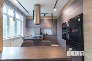 2-к квартира, вторичка, 93м2, 3/3 этаж