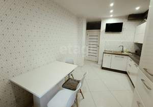 2-к квартира, вторичка, 61м2, 7/9 этаж