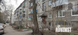 2-к квартира, вторичка, 45м2, 1/4 этаж