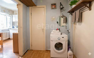 2-к квартира, вторичка, 38м2, 3/3 этаж