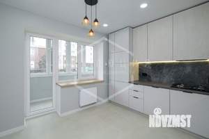 3-к квартира, вторичка, 76м2, 1/10 этаж