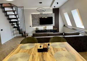 3-к квартира, вторичка, 90м2, 10/11 этаж