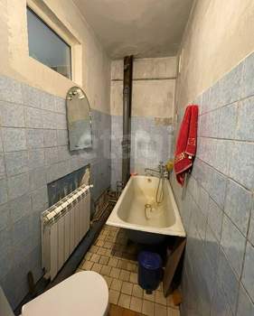 2-к квартира, вторичка, 44м2, 1/5 этаж