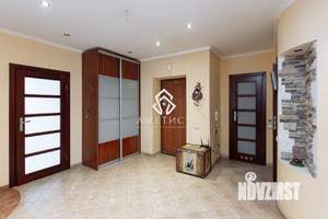 3-к квартира, вторичка, 103м2, 6/7 этаж