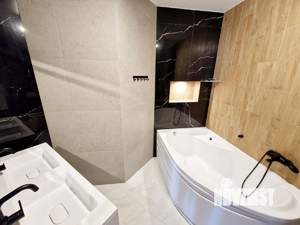 3-к квартира, вторичка, 104м2, 3/9 этаж