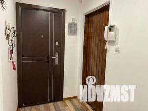 4-к квартира, вторичка, 139м2, 3/3 этаж