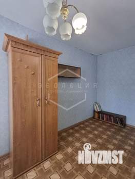 2-к квартира, вторичка, 45м2, 1/4 этаж