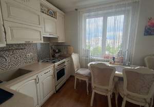 2-к квартира, вторичка, 59м2, 9/9 этаж