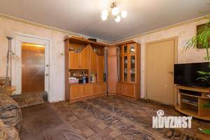 4-к квартира, вторичка, 62м2, 1/9 этаж