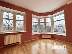 4-к квартира, вторичка, 137м2, 4/5 этаж