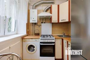 2-к квартира, вторичка, 44м2, 1/5 этаж
