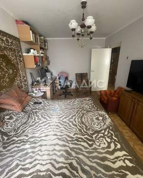 3-к квартира, вторичка, 71м2, 4/10 этаж