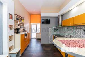 2-к квартира, вторичка, 78м2, 2/4 этаж