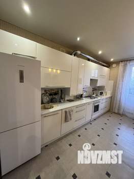 1-к квартира, вторичка, 62м2, 1/8 этаж